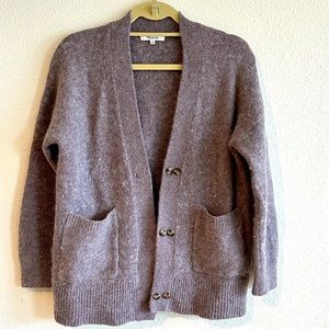 Lavender Madewell cardigan in size S with double button enclosure and pockets!